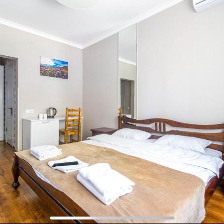 Hotel Embrace Truskavec' Esterno foto
