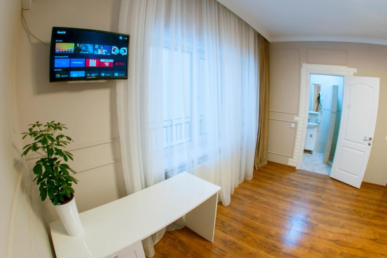 Hotel Embrace Truskavec' Esterno foto