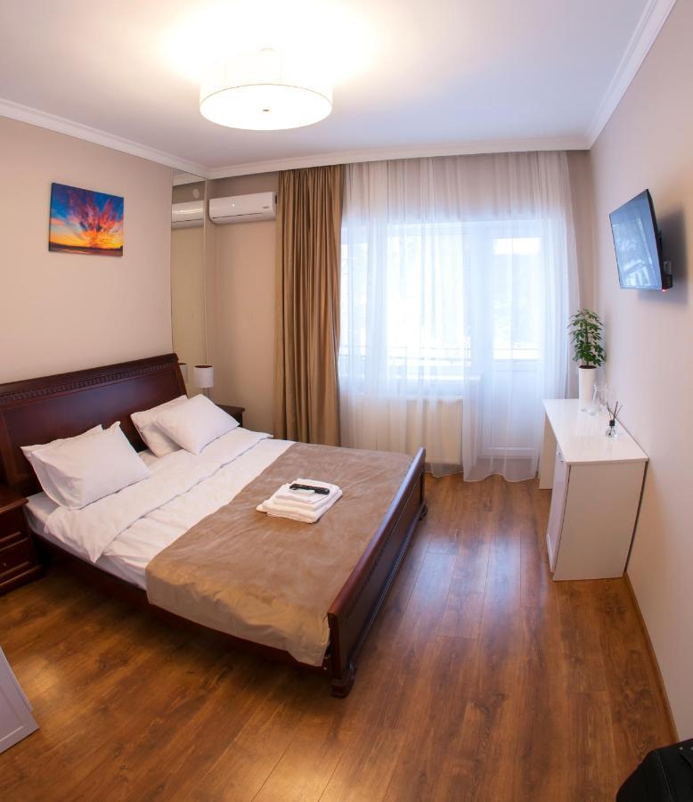 Hotel Embrace Truskavec' Esterno foto