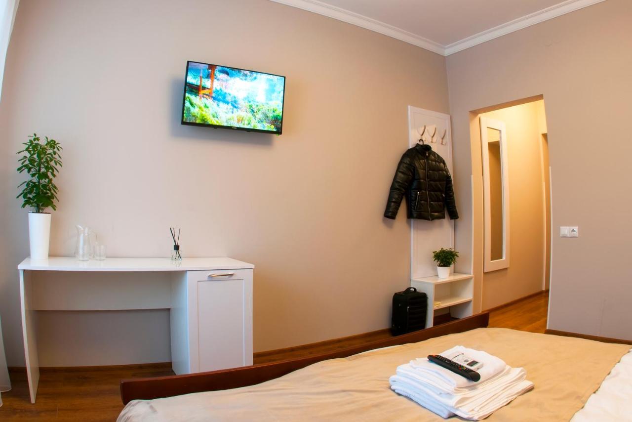 Hotel Embrace Truskavec' Esterno foto